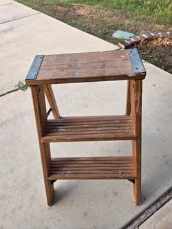 Painters Two Step Wooden Ladder