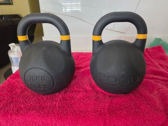 Weight Rogue competition Kettlebells
