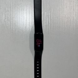 Fitbit Luxe