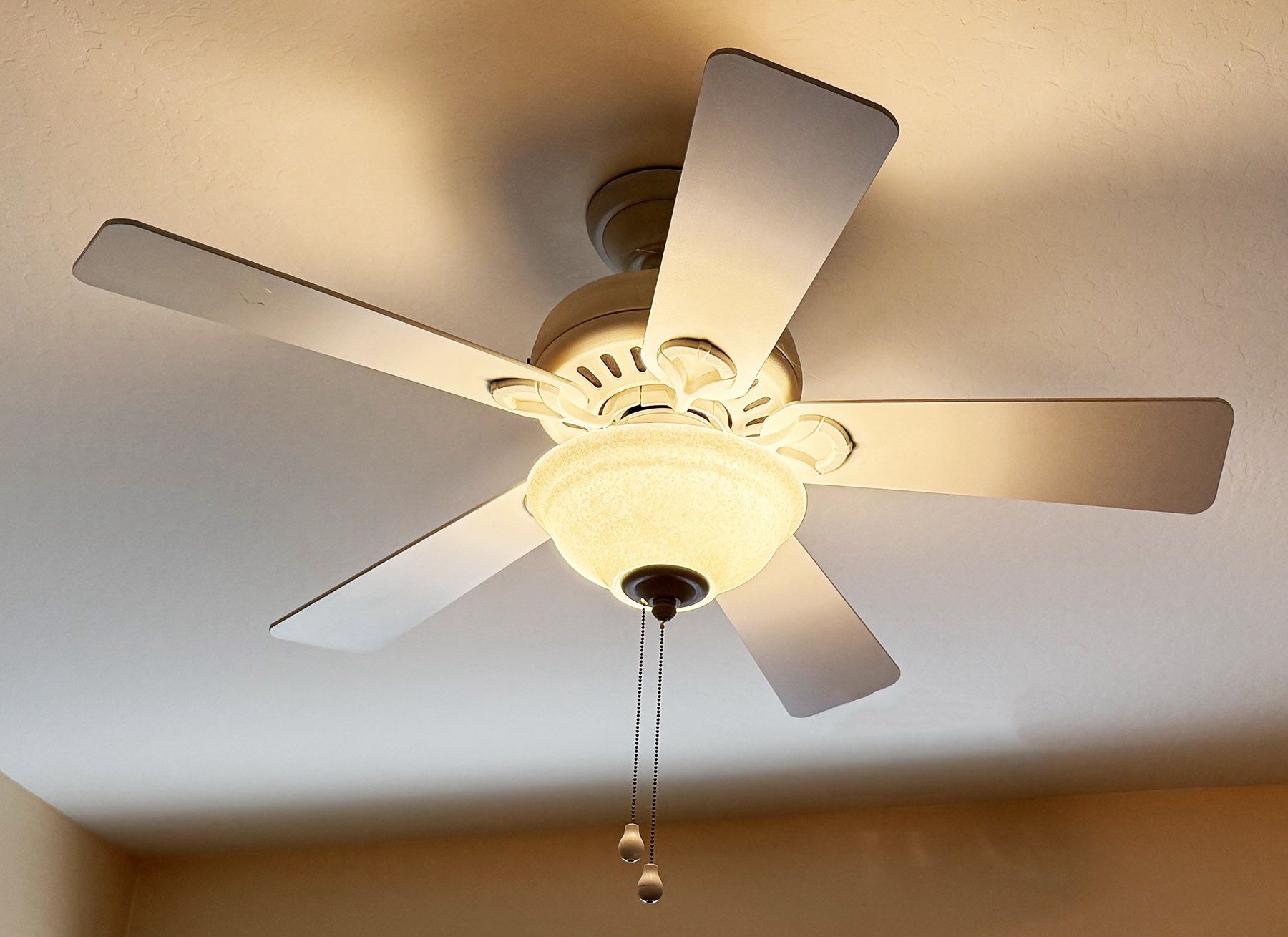 Pair Of White 44 Inch Hunter Ceiling Fan With Bowl Light Kit