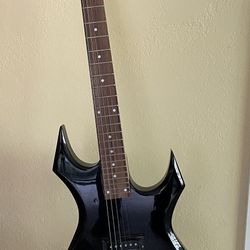 Guitar “bronze” By BC Rich
