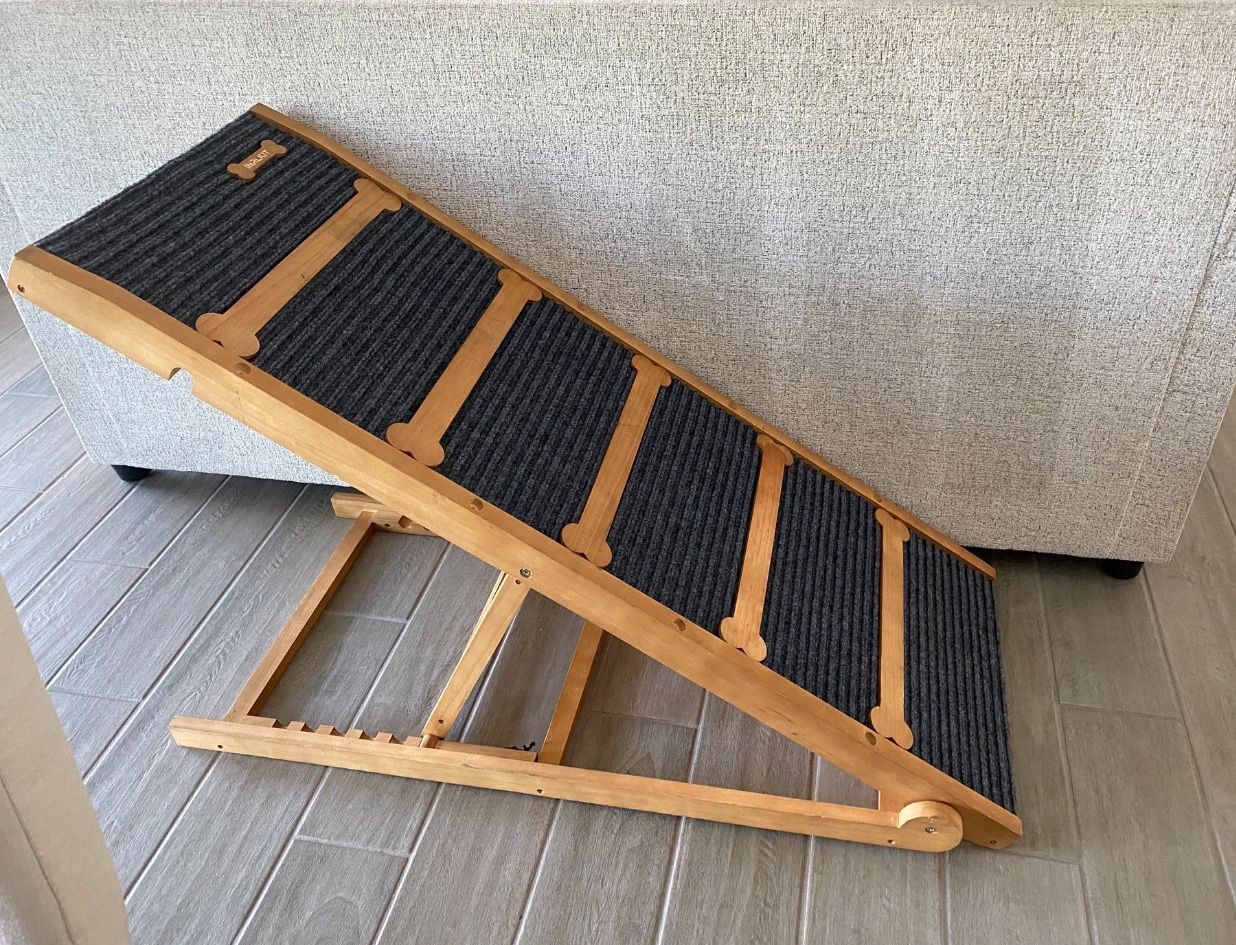 Wood Dog Ramp