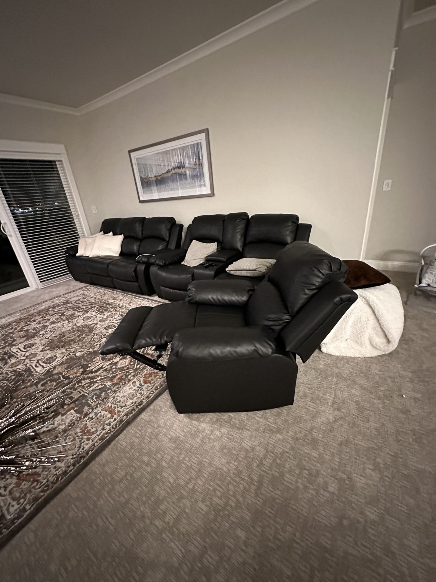 Sectional Recliner for Sale in Kirkland, WA OfferUp