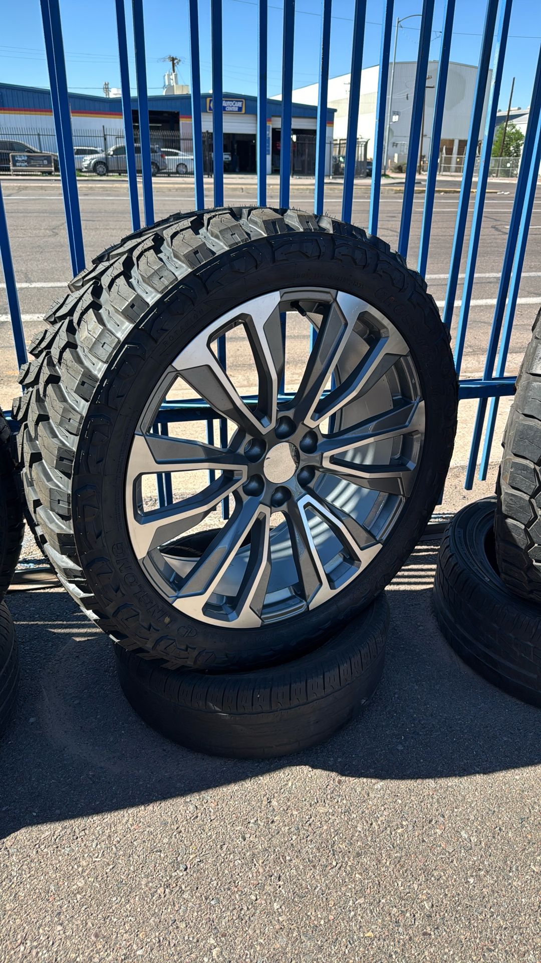 Denali 24x10 6x139 On 35 1250 24 Crosswind