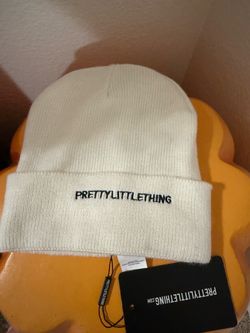 PRETTY LITTLE THING BEANIE