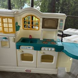 Toddler Kitchen