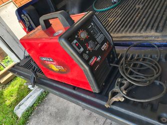 Lincoln Electric Weld Pak 3200HD Mig Welder