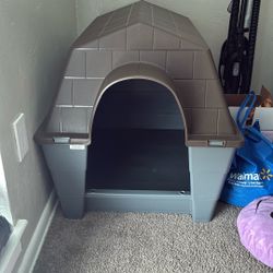 Medium Dog House 