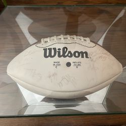 Rams Football 1986 Season Signed By All The Players.