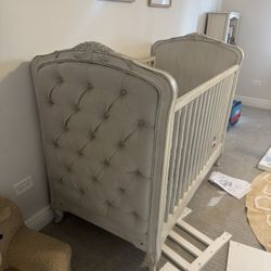 Baby Crib / Nursery