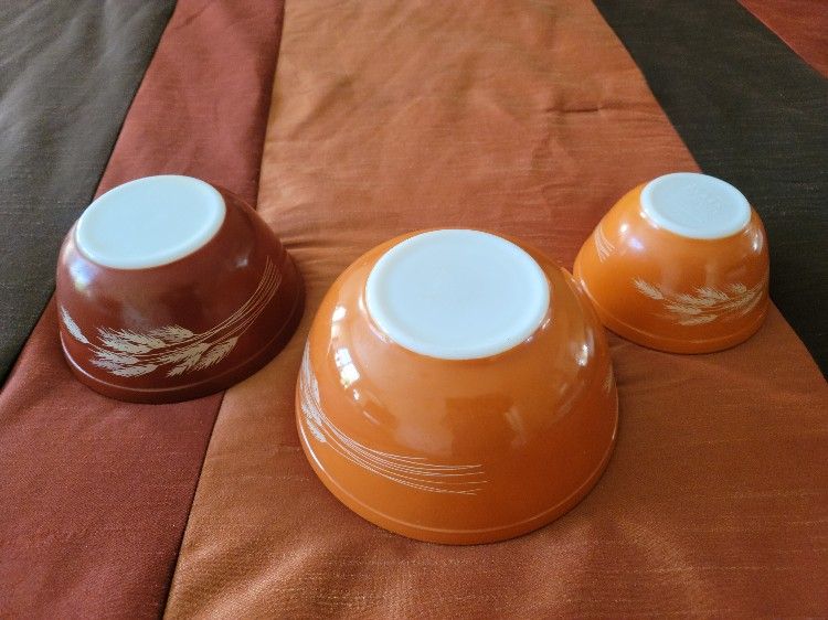 CORNING WARE PYREX BOWL SET