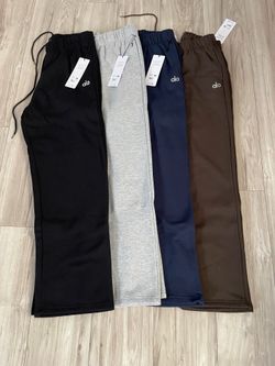 Alo sweats