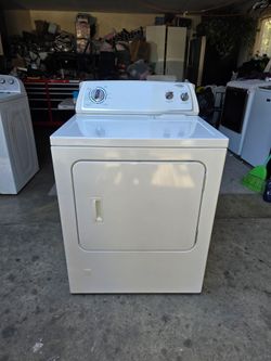 Gas Dryer, Free Delivery !