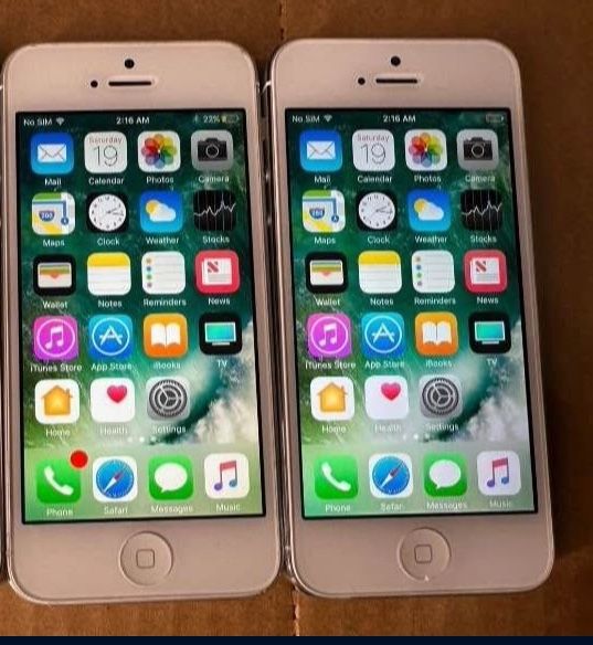 2x iPhone 5
