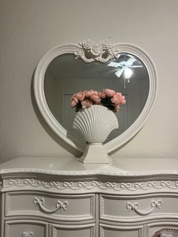 Vintage Shell Vase