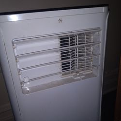 GE Free Standing Air Conditioner