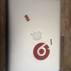 2.5 GHz MacBook Pro Intel I5