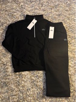 All quarter zip set