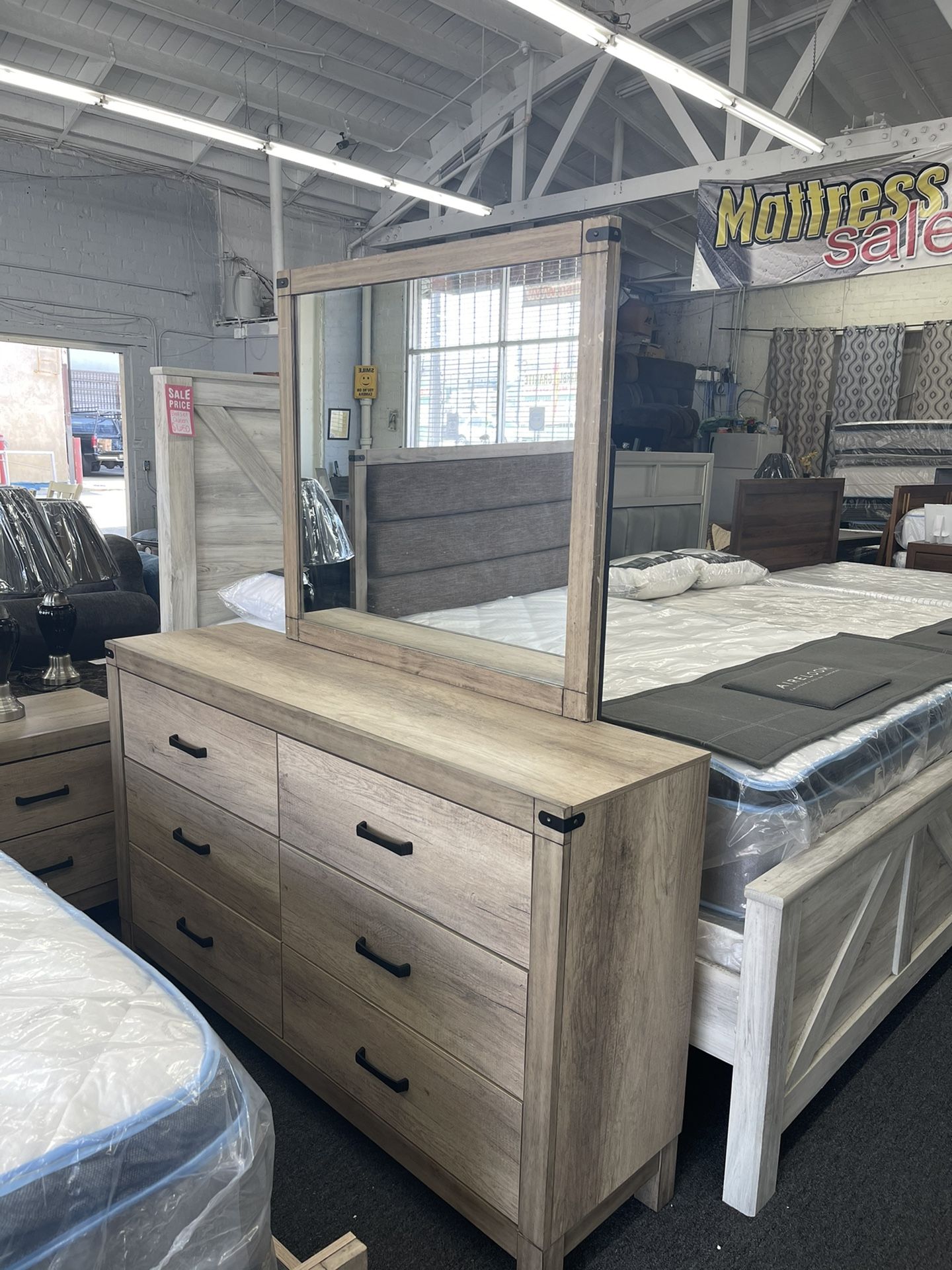Queen Size Bed Set