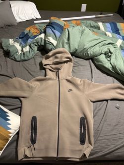 Nike tech