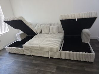 123” long sectional with 2 chaises NEW