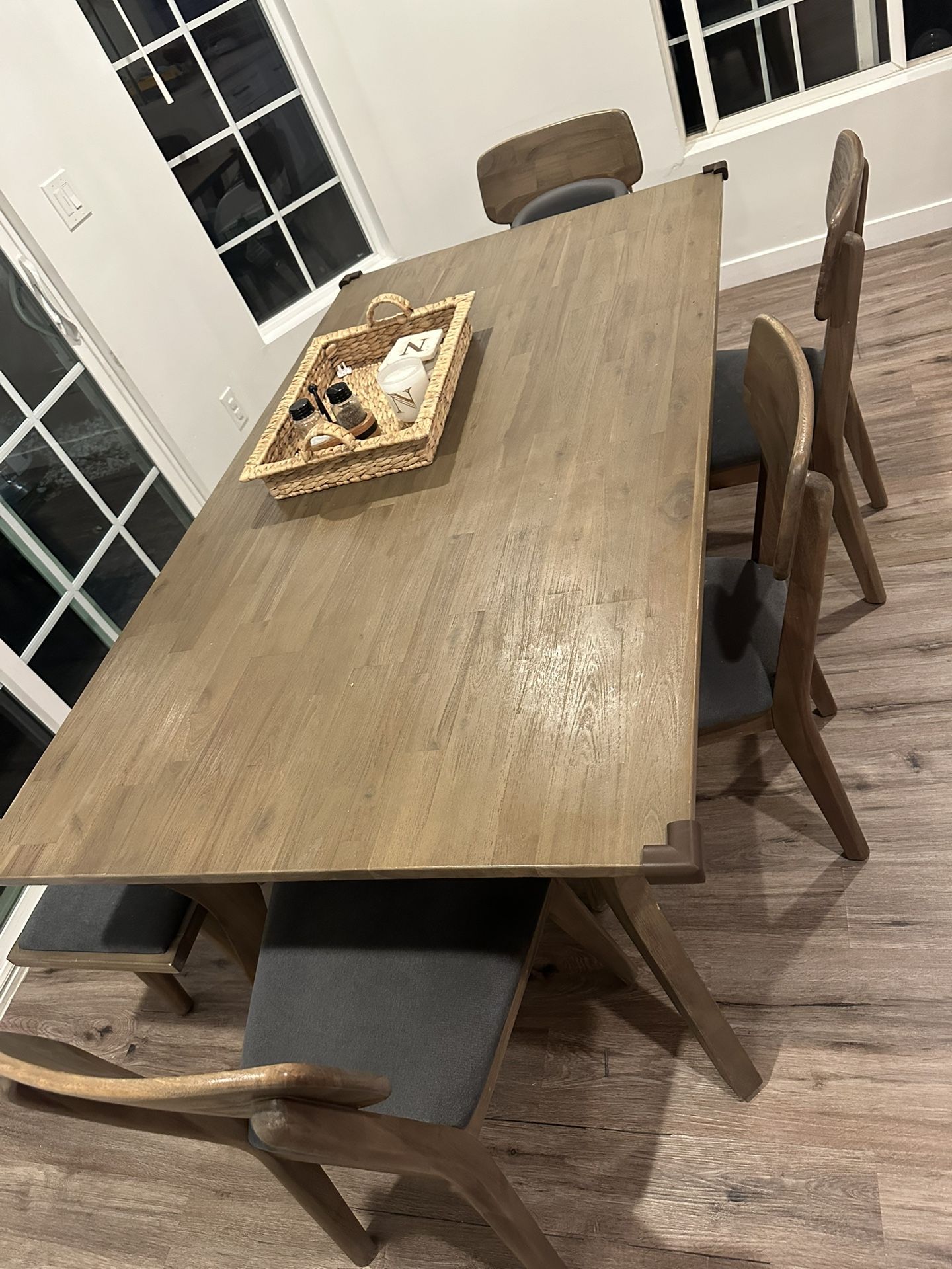 The Caleb Dining Table set