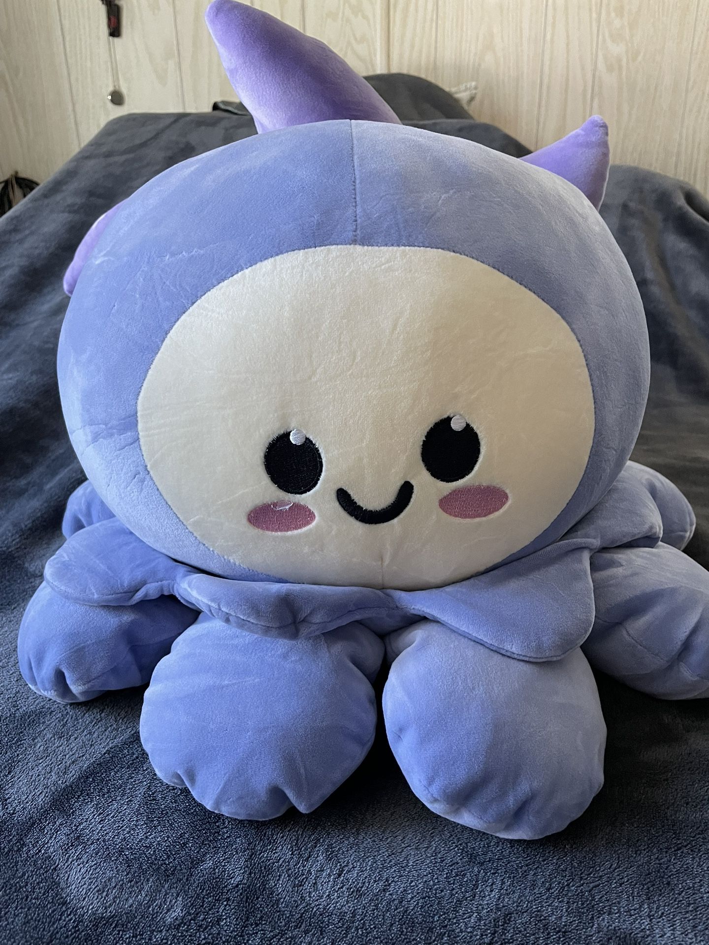 Giant Soft Octopus Plushie