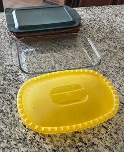 3 Pack Pyrex Glass Baking Dishes with Vintage Yellow Tupperware