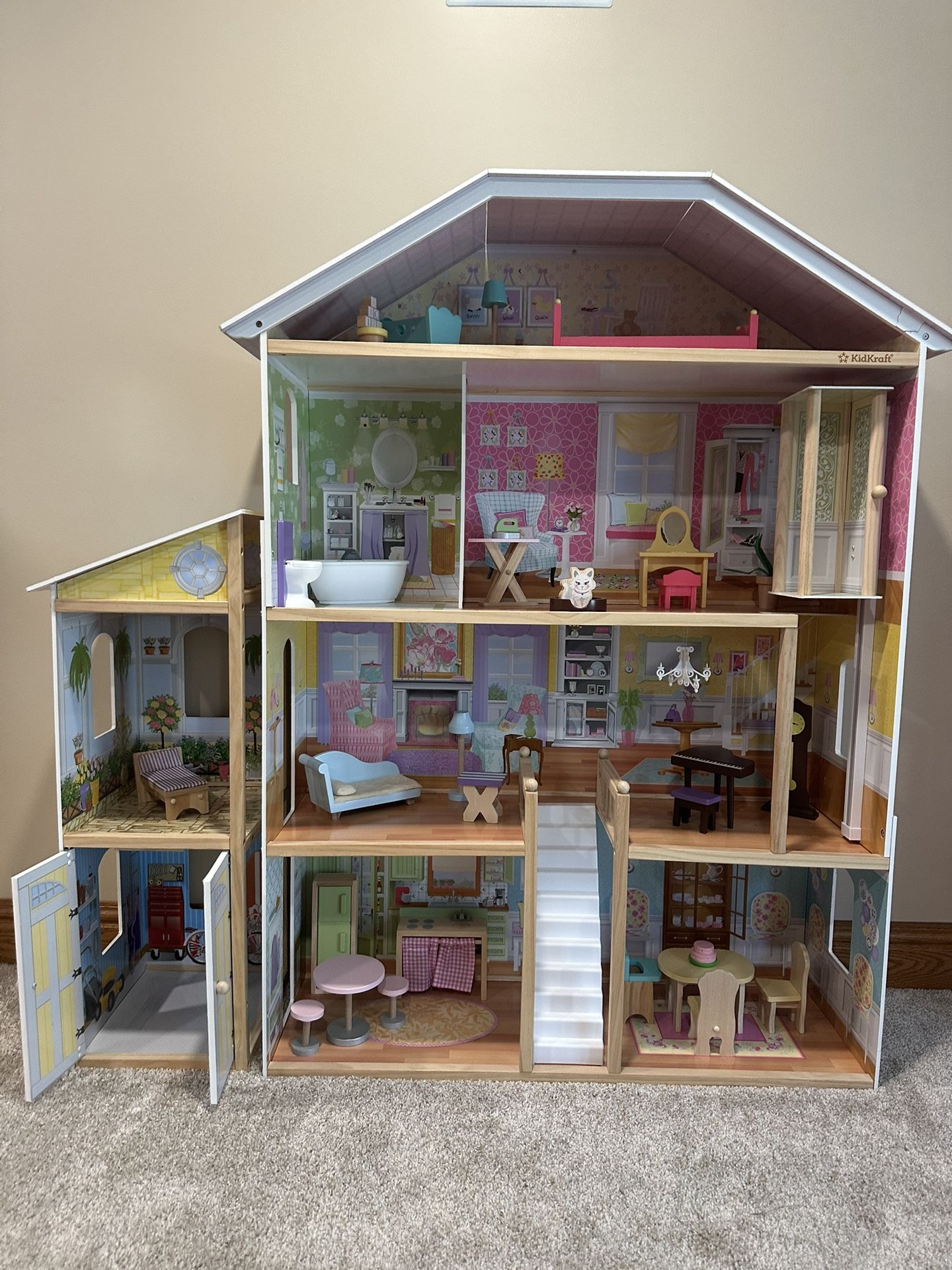 Kid Kraft Doll House