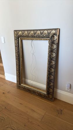 Antique picture frame