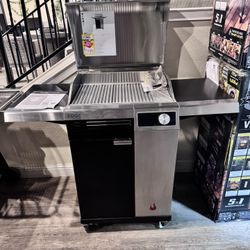 Edge Charbroil Grill 