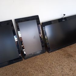 Samsung Tv Set Of 3 All Working Not Smart TV 1x46" 2x32" 3 Samsung Tvs. Make An Offer 