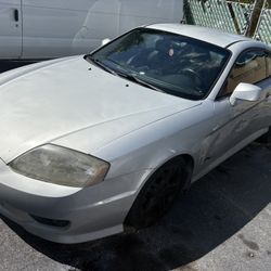 2006 Hyundai Tiburon 