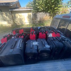Bulk Suitcases,Backpacks,duffle Bags,coolers 