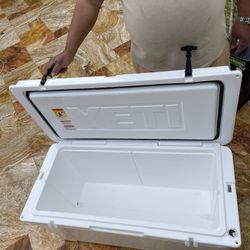 Yeti Tundra Cooler 