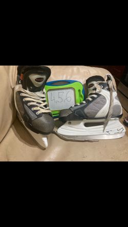 Hockey ice skates adjustable size 4-6, fit size 4, 5, 6