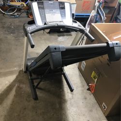 Reebok 400 treadmill hot sale