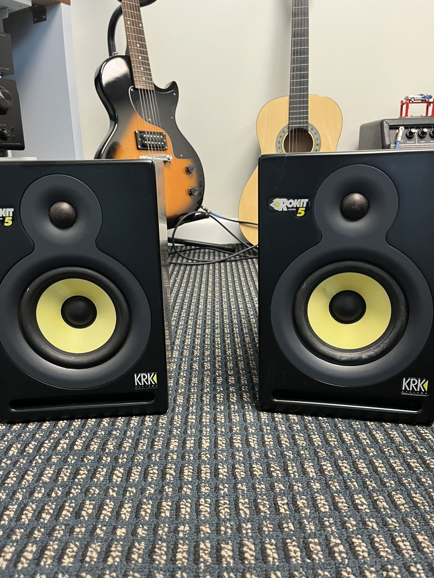 KRK Rokit 5