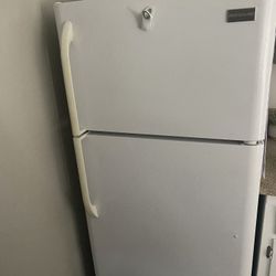 Refrigerator Good Condition