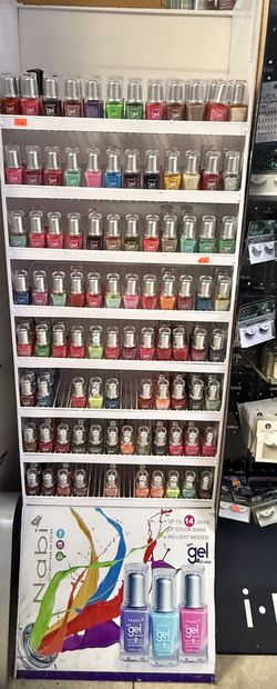 Essie Gel Nail
