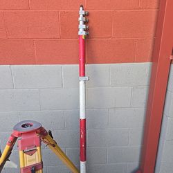 Surveyer tripod/ with pole