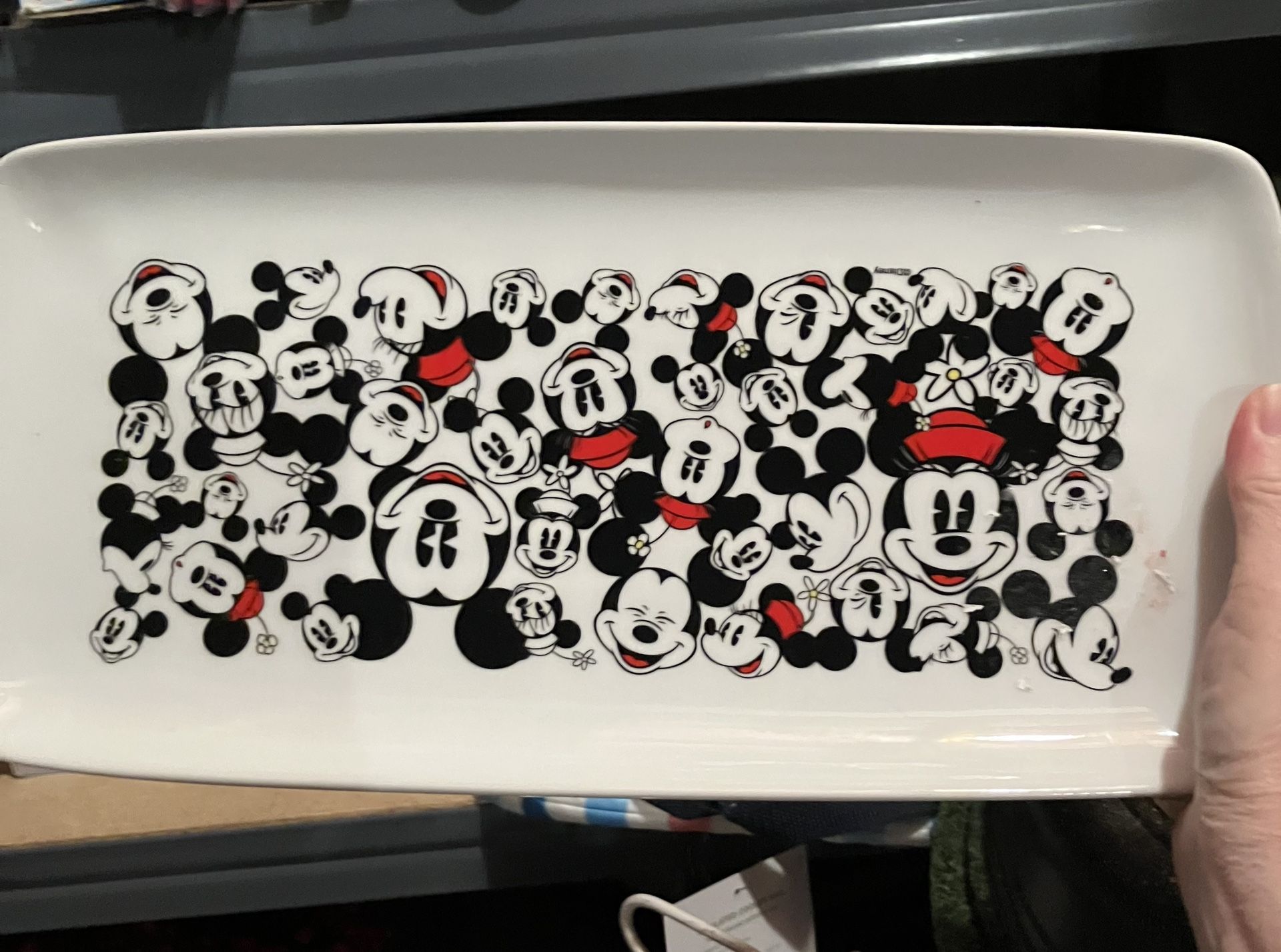 Disney Mickey And Minnie All Over Platter New