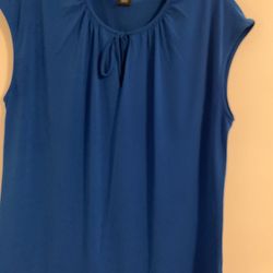 Liz Claiborne Career Size L Royal Blue Blouse