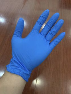 Nitrile glove *** good quality ***