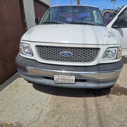 Headlight And Wheels F150 2000