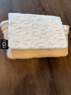 UGG faux fur iPad, book, kindle holder