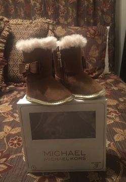 MICHAEL KORS BABY BOOTS Size 1