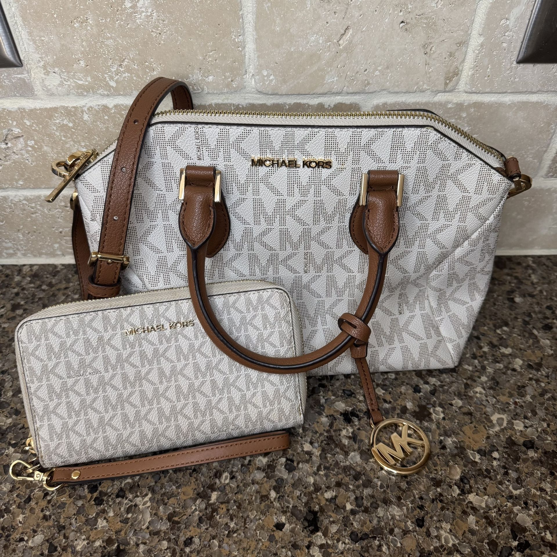 Michael Kors Wallet and Messenger Bag