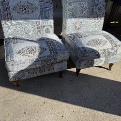 Twin chairs