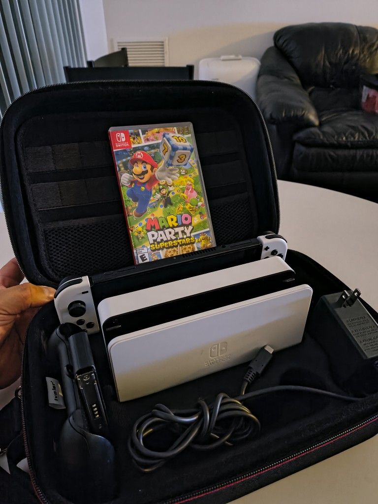 Nintendo Switch OLED